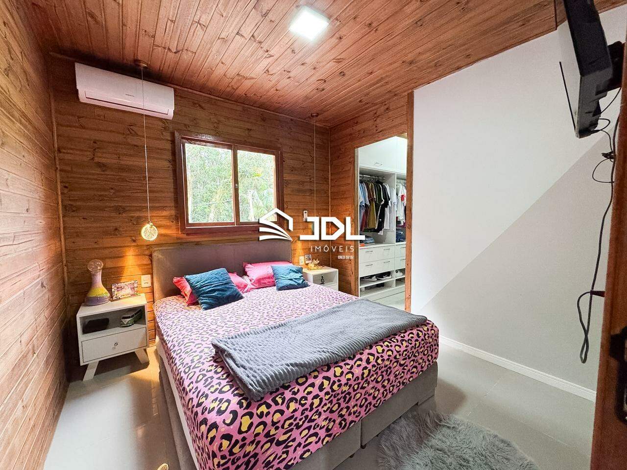 Sítio à venda no bairro Encano: 