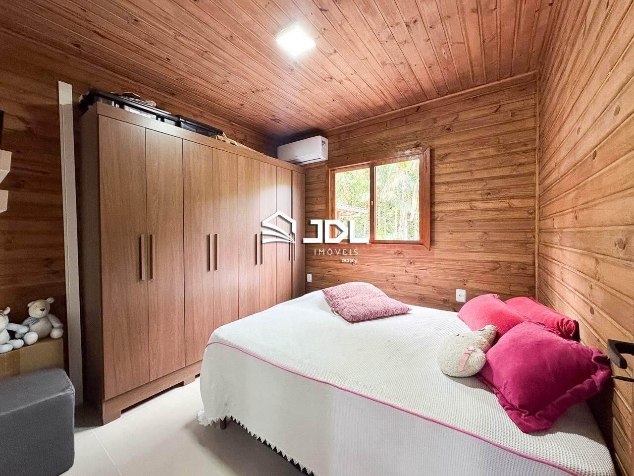 Sítio à venda no bairro Encano: 