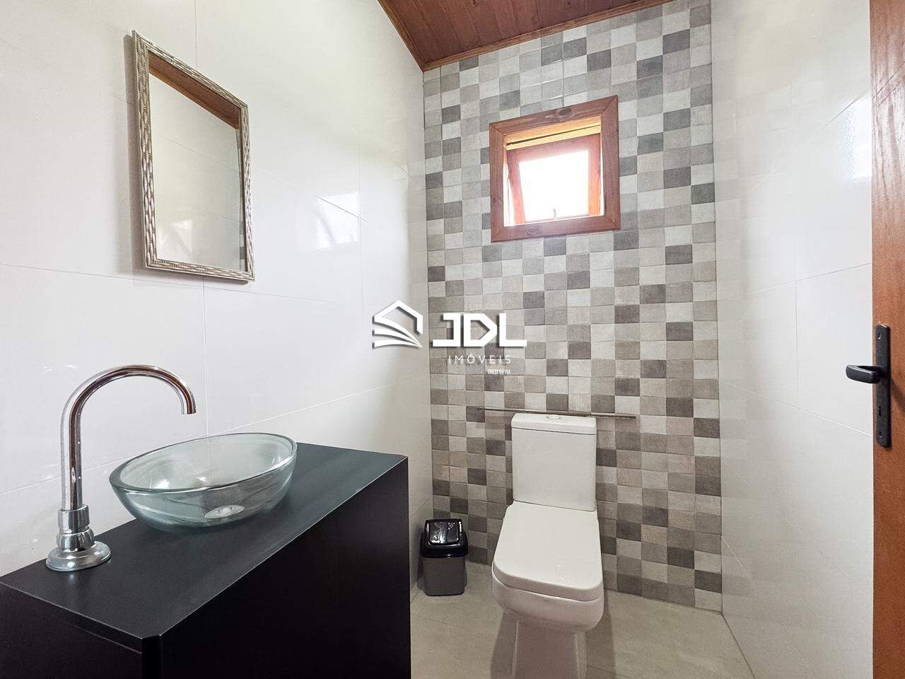 Sítio à venda no bairro Encano: 