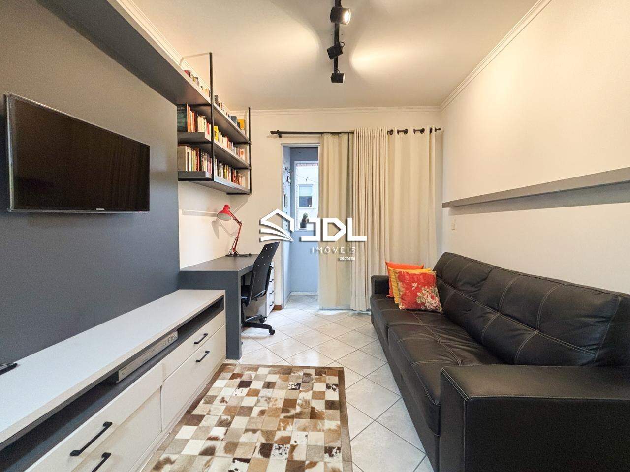 Apartamento à venda no bairro Victor Konder: 