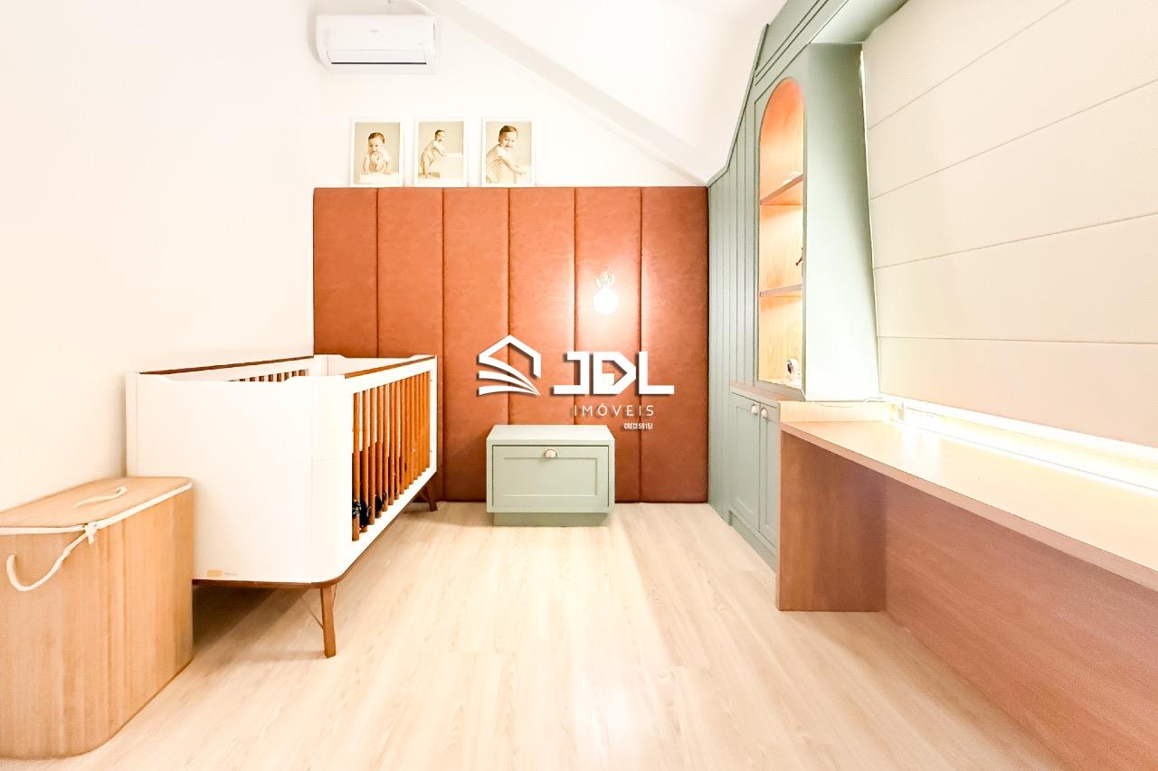 Casa à venda no bairro Velha: 