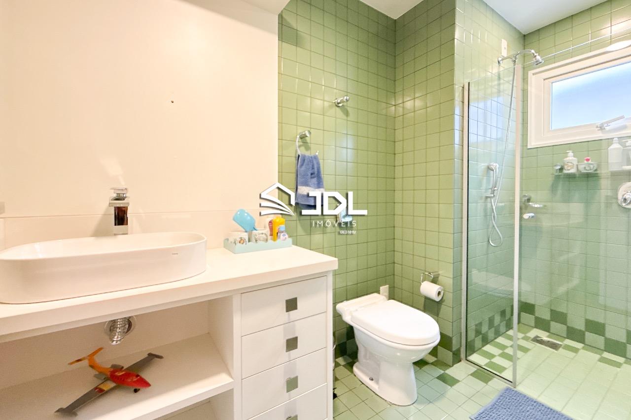 Casa à venda no bairro Velha: 