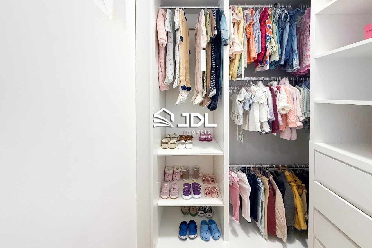 Casa à venda no bairro Velha: 