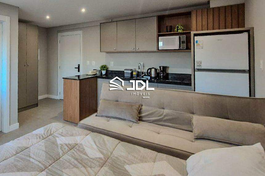 Apartamento à venda no bairro Velha: 