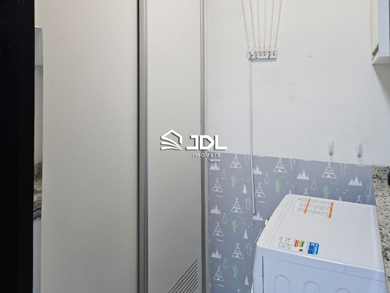 Apartamento à venda no bairro Vila Nova: 