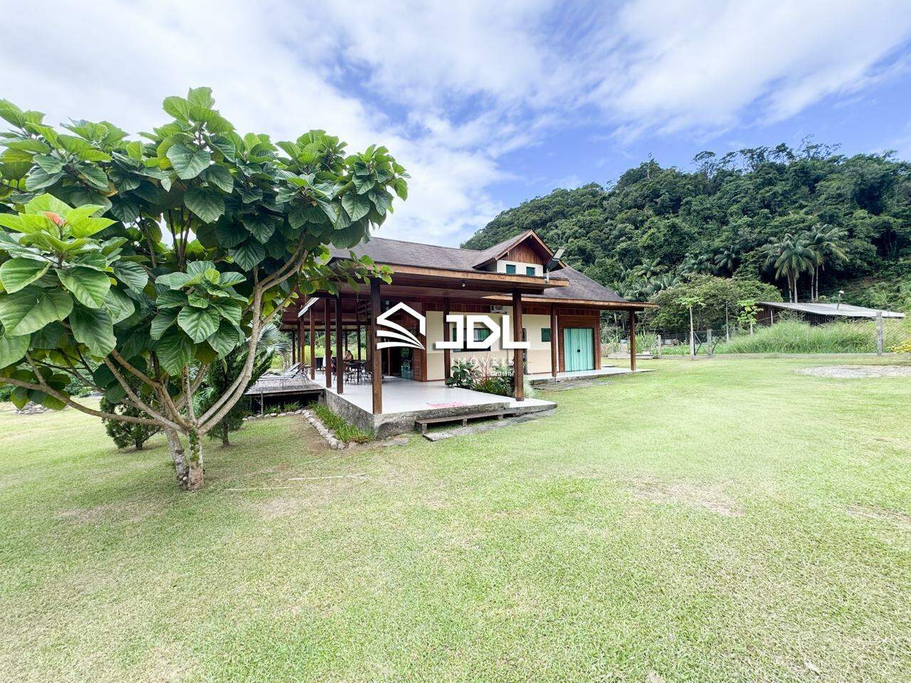 Sítio à venda no bairro Encano: 