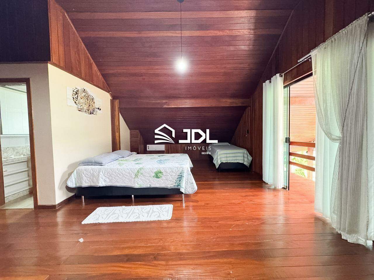 Sítio à venda no bairro Encano: 