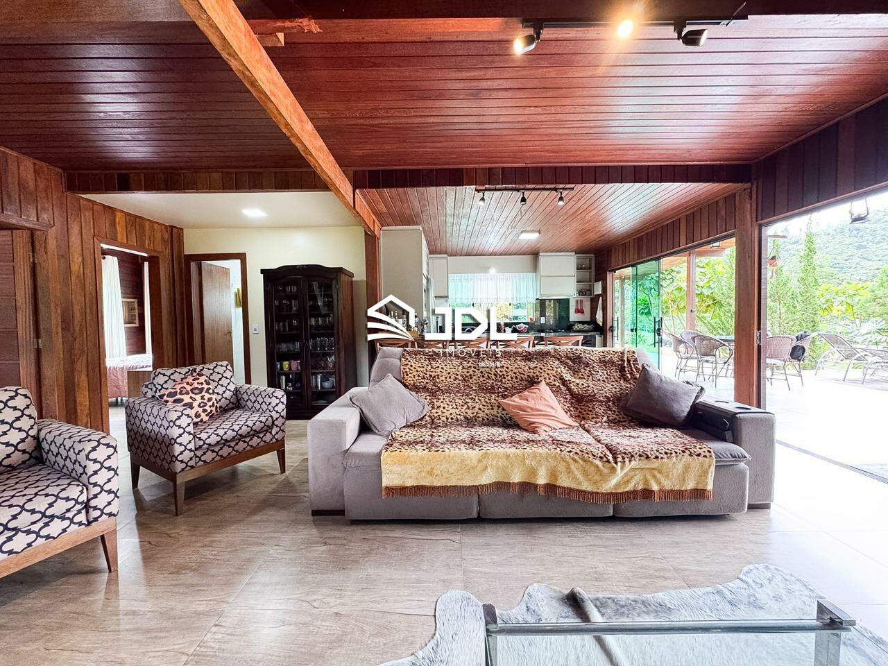 Sítio à venda no bairro Encano: 