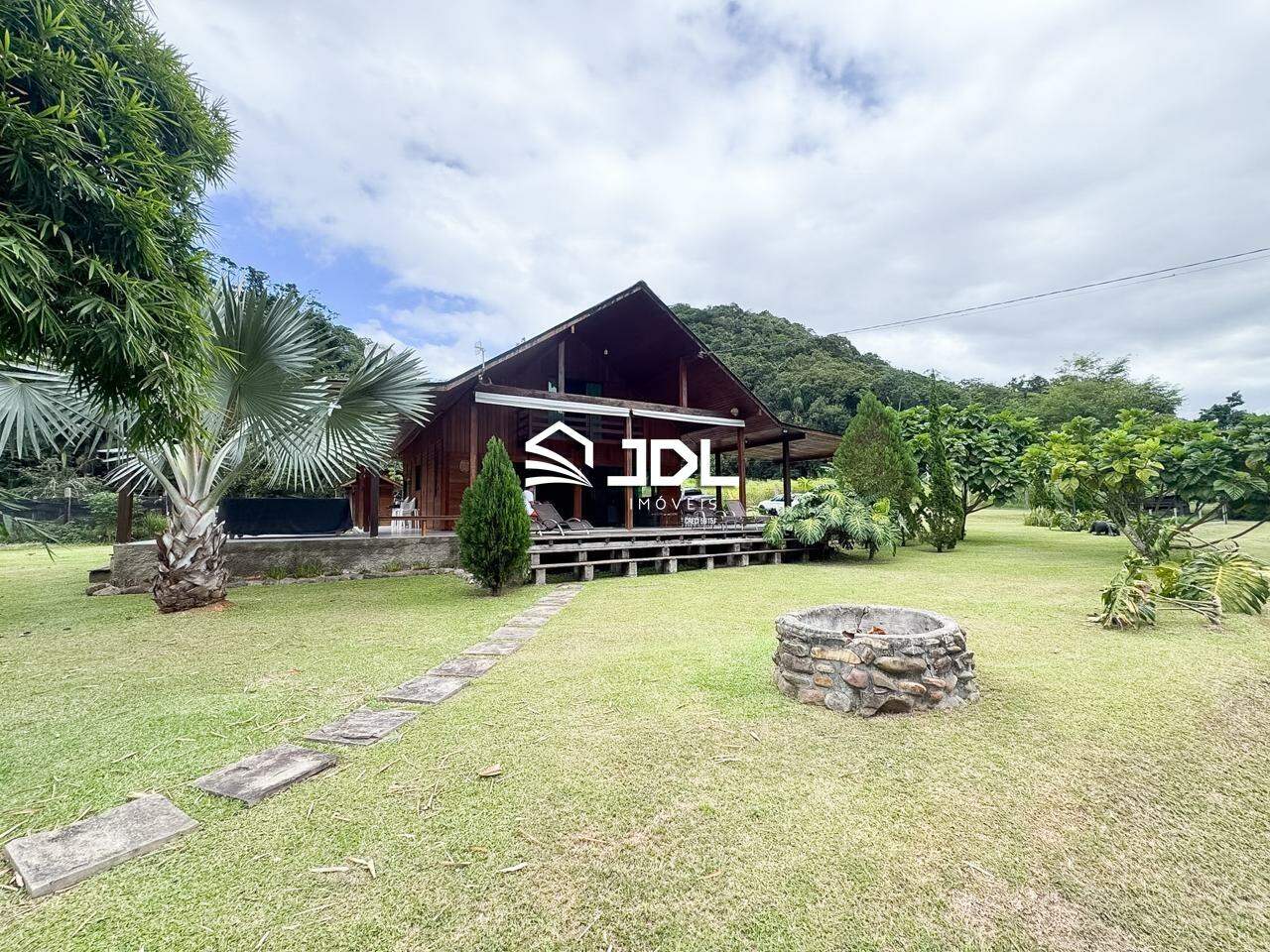 Sítio à venda no bairro Encano: 