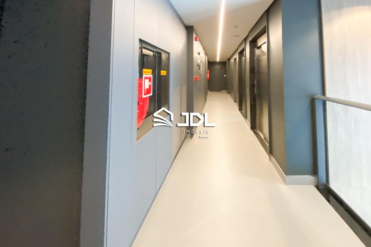 Apartamento à venda no bairro Velha: 