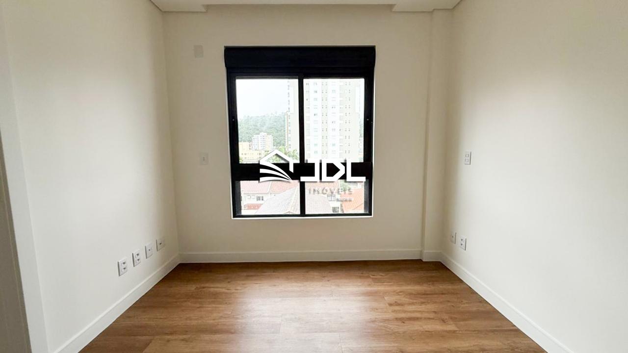 Apartamento à venda no bairro Velha: 