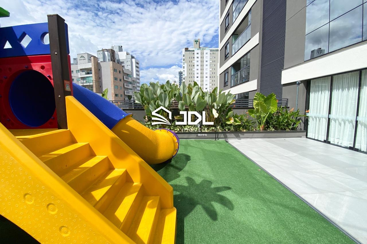 Apartamento à venda no bairro Velha: 