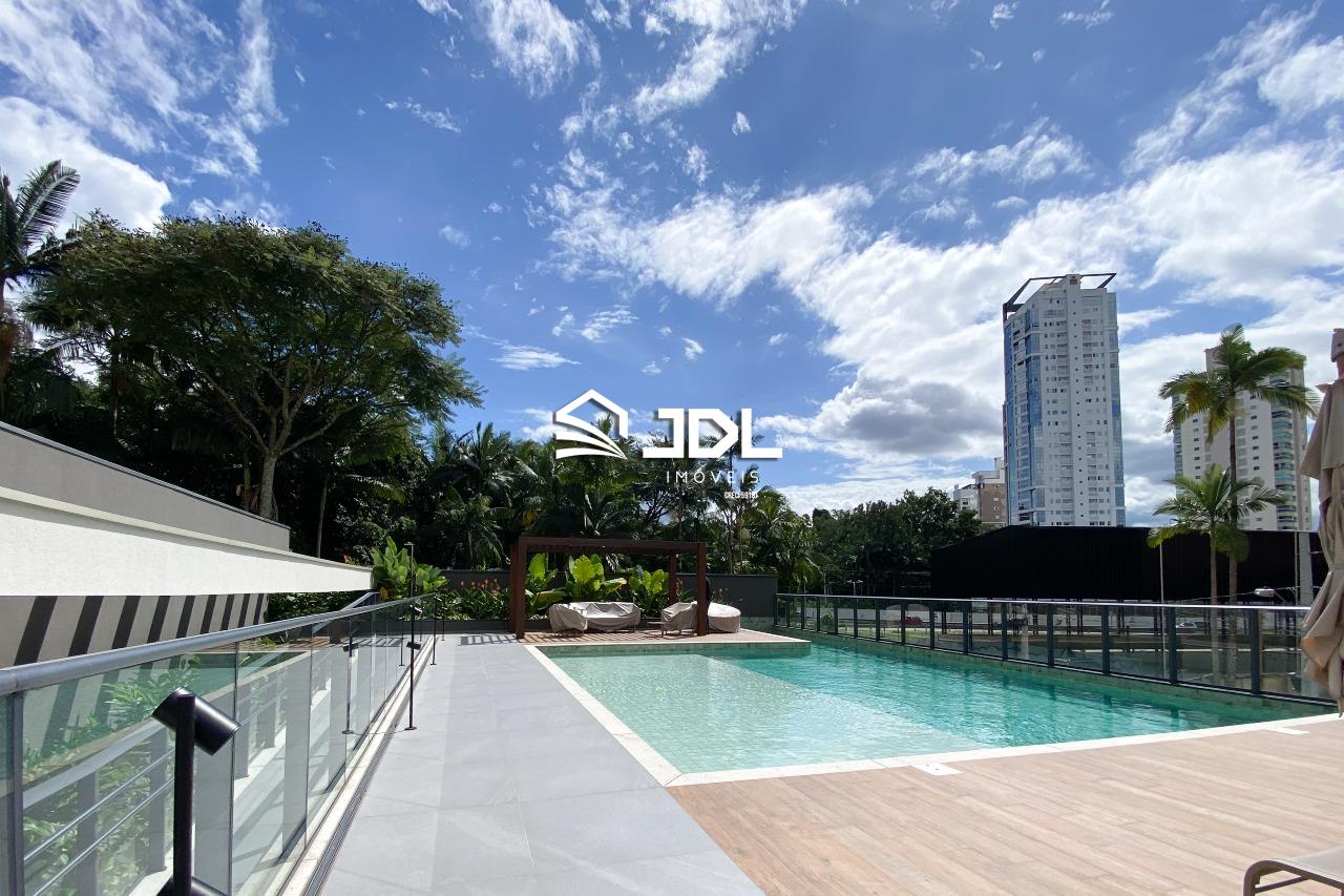 Apartamento à venda no bairro Velha: 