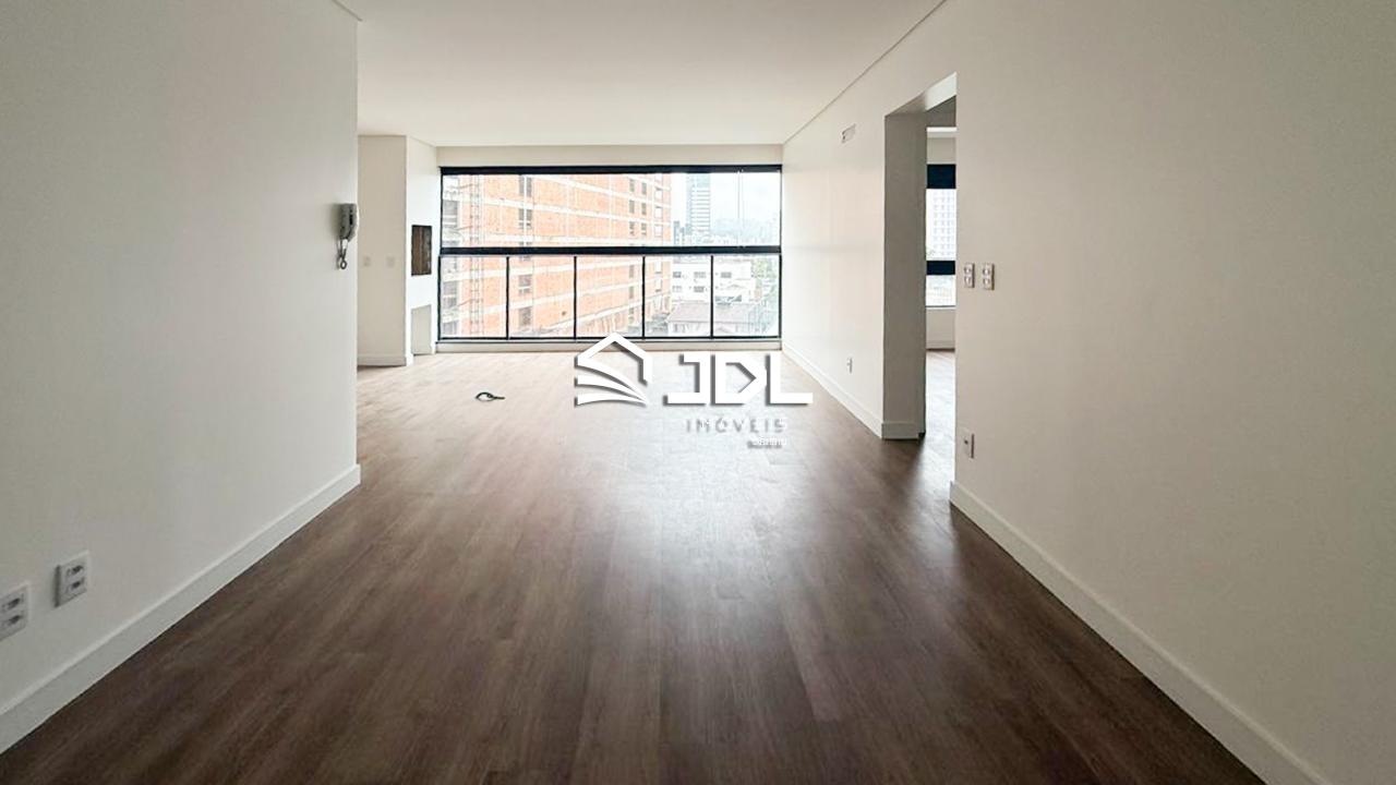 Apartamento à venda no bairro Velha: 