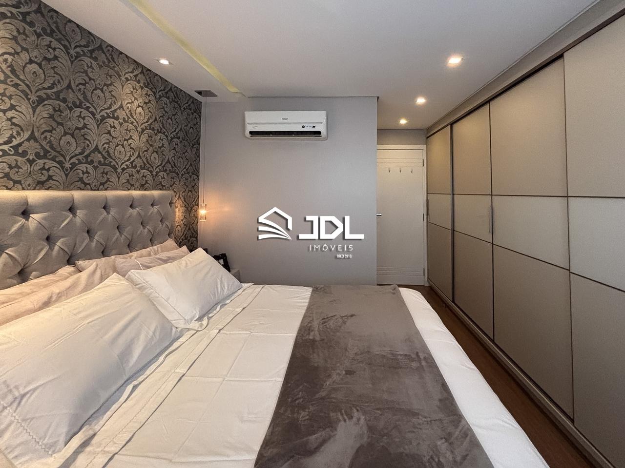 Apartamento à venda no bairro Vila Nova: 