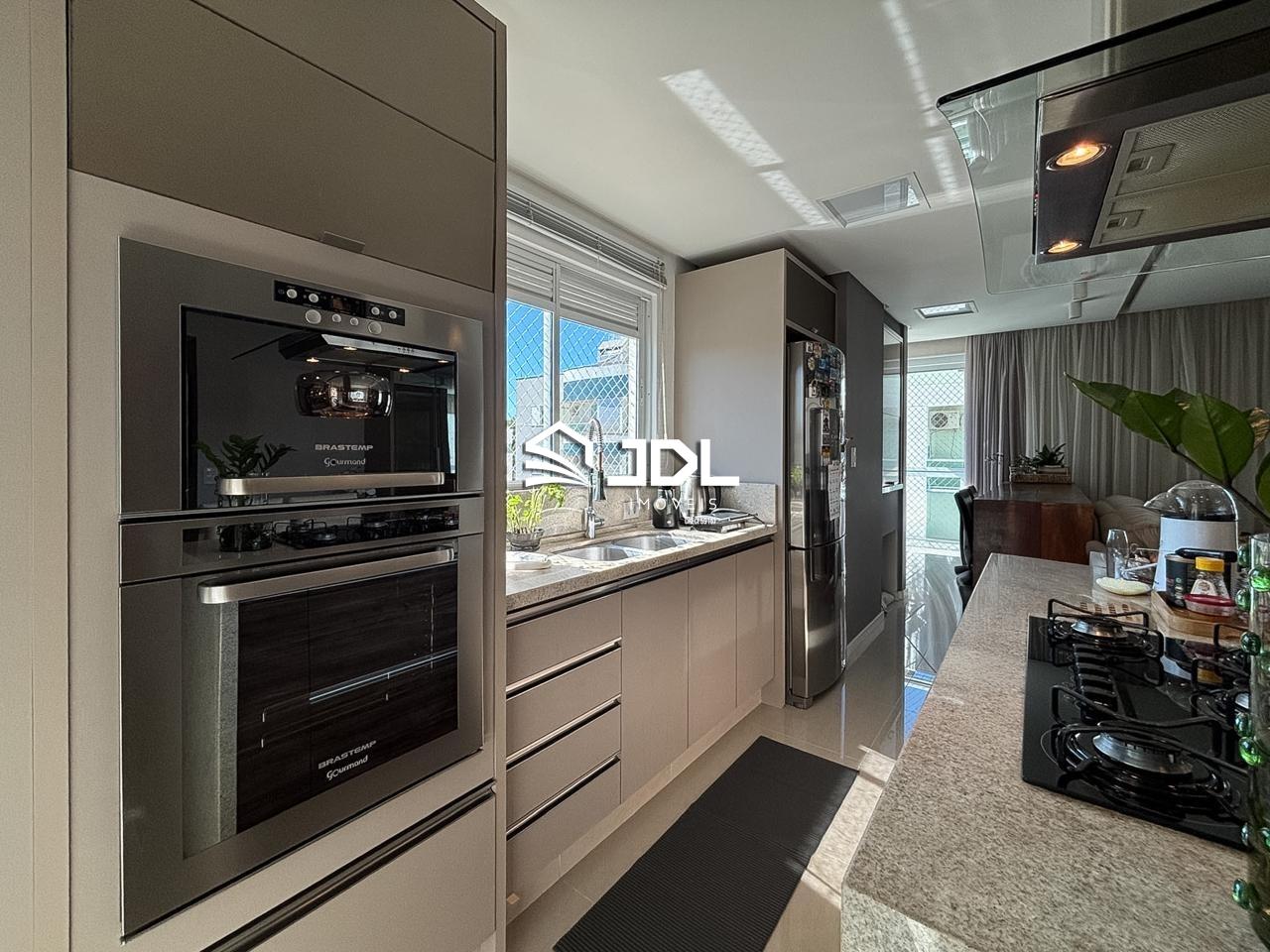 Apartamento à venda no bairro Vila Nova: 