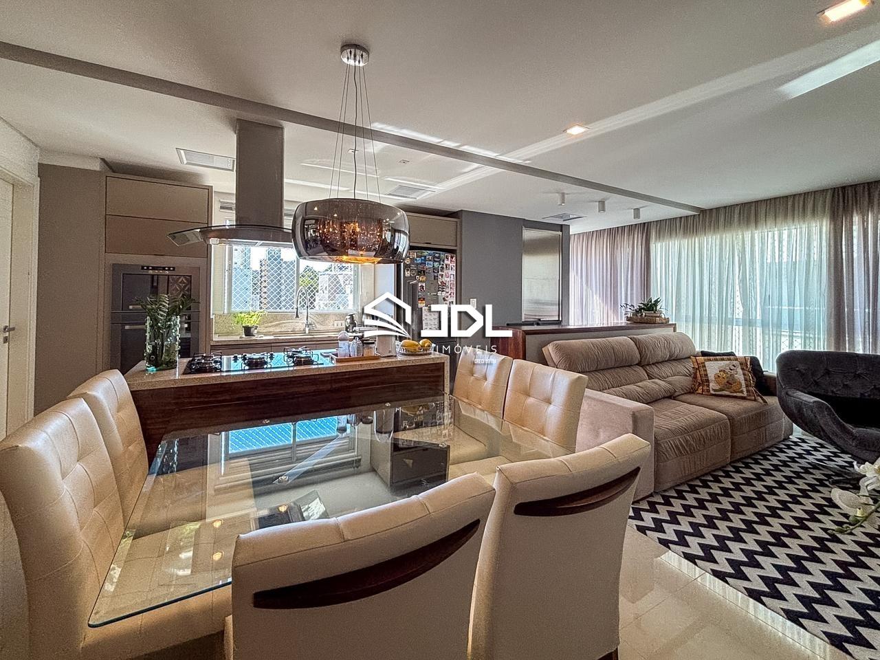 Apartamento à venda no bairro Vila Nova: 