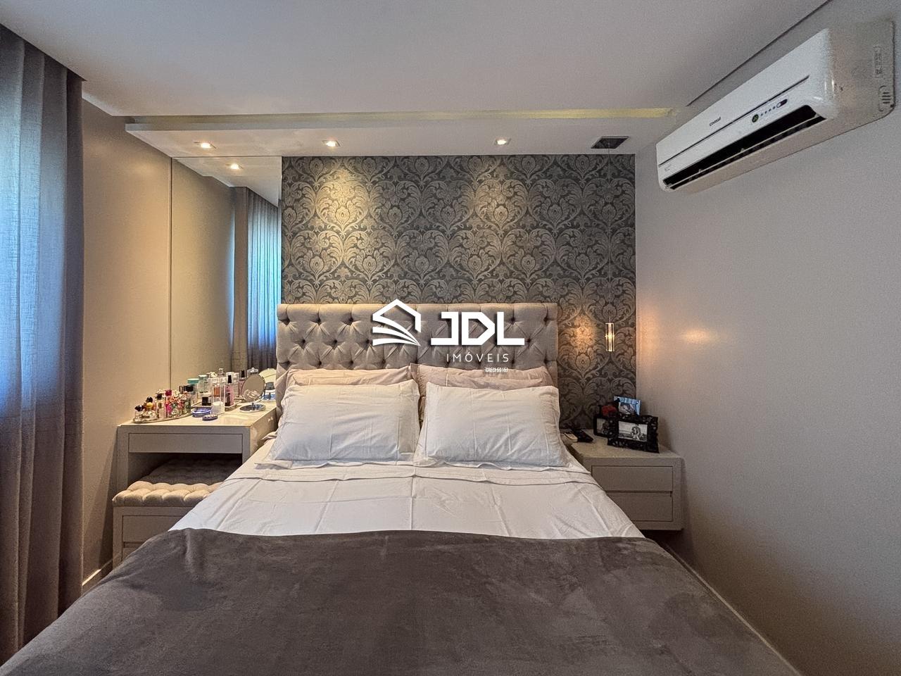 Apartamento à venda no bairro Vila Nova: 