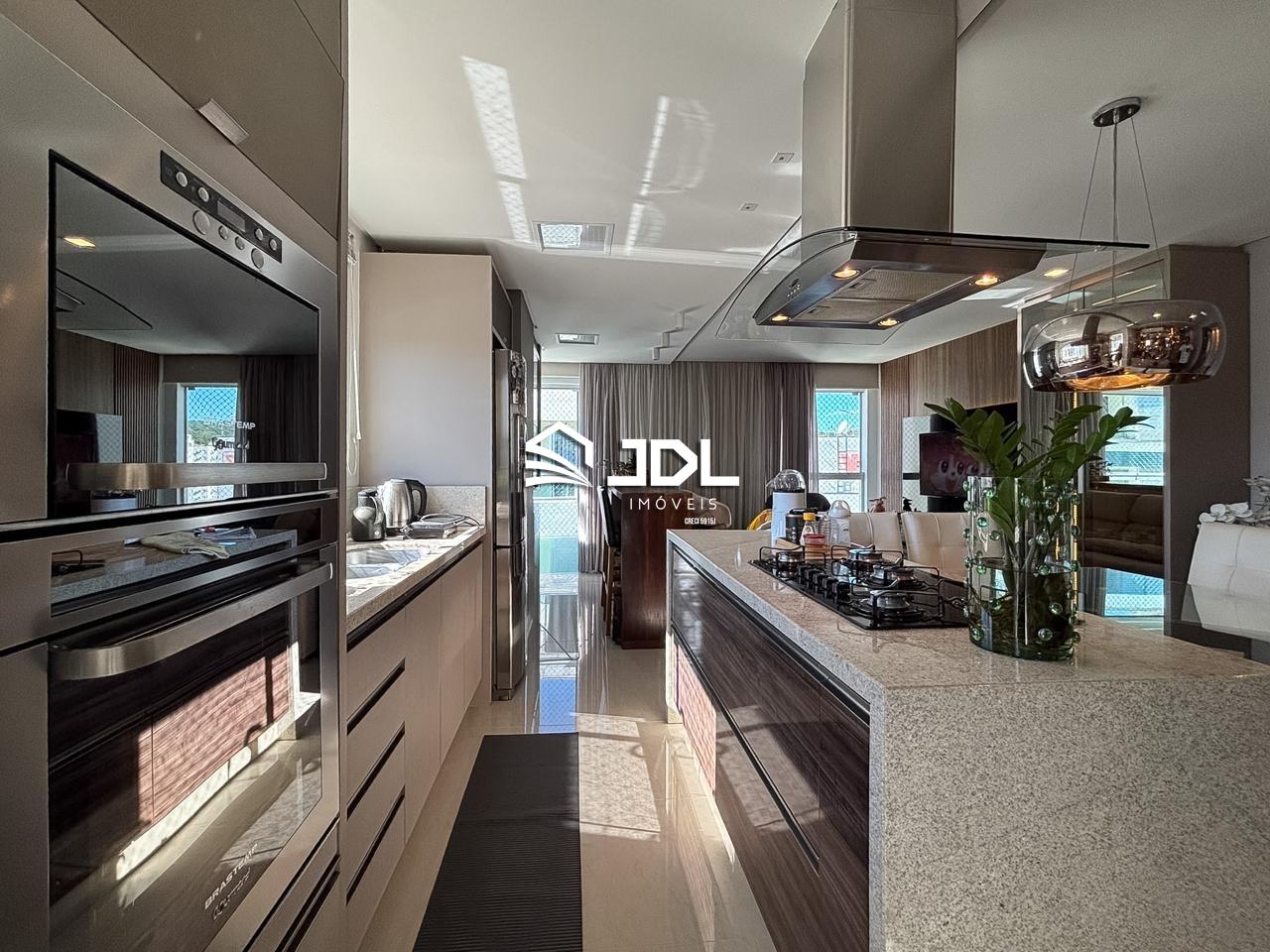 Apartamento à venda no bairro Vila Nova: 