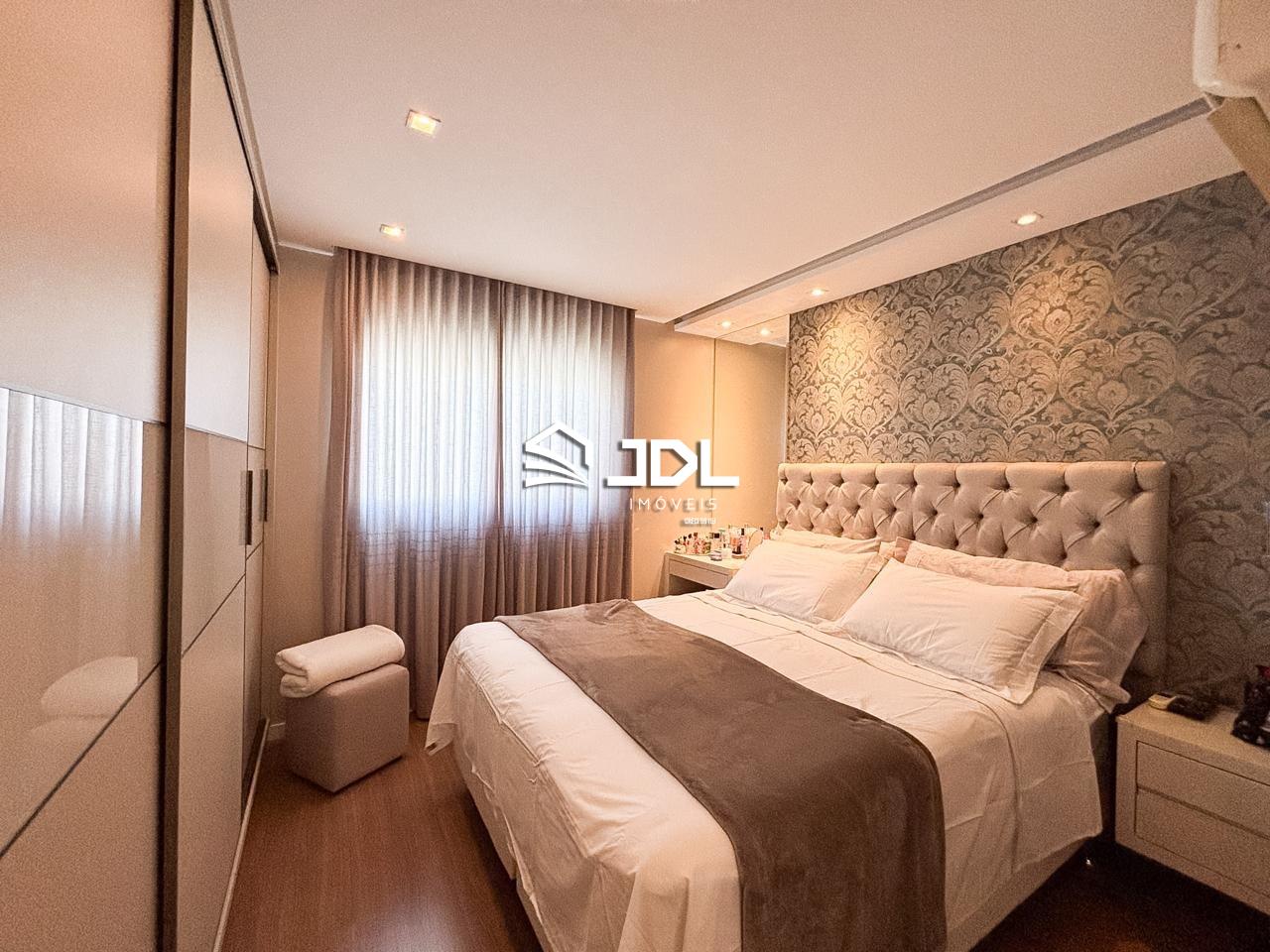 Apartamento à venda no bairro Vila Nova: 