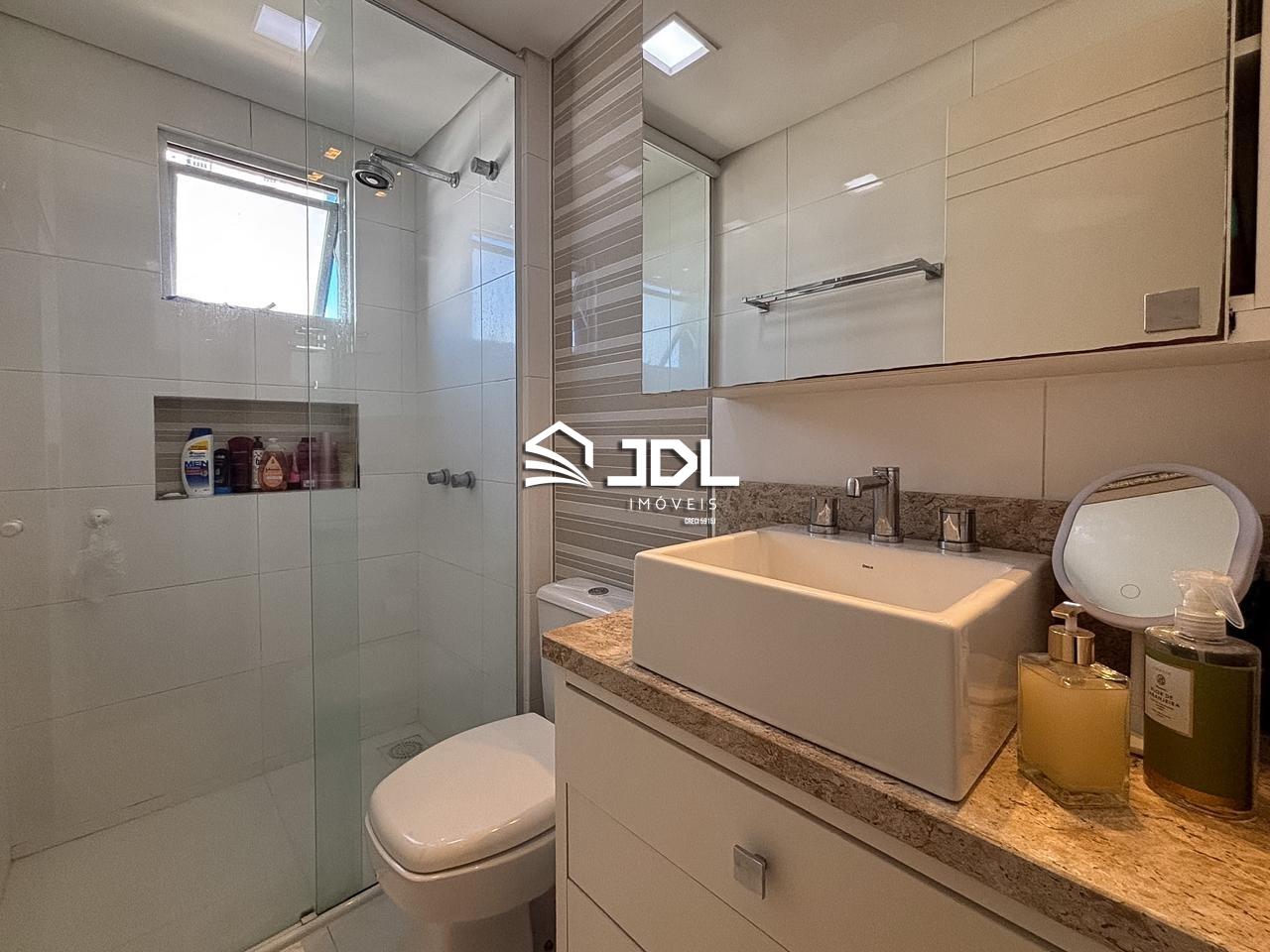 Apartamento à venda no bairro Vila Nova: 