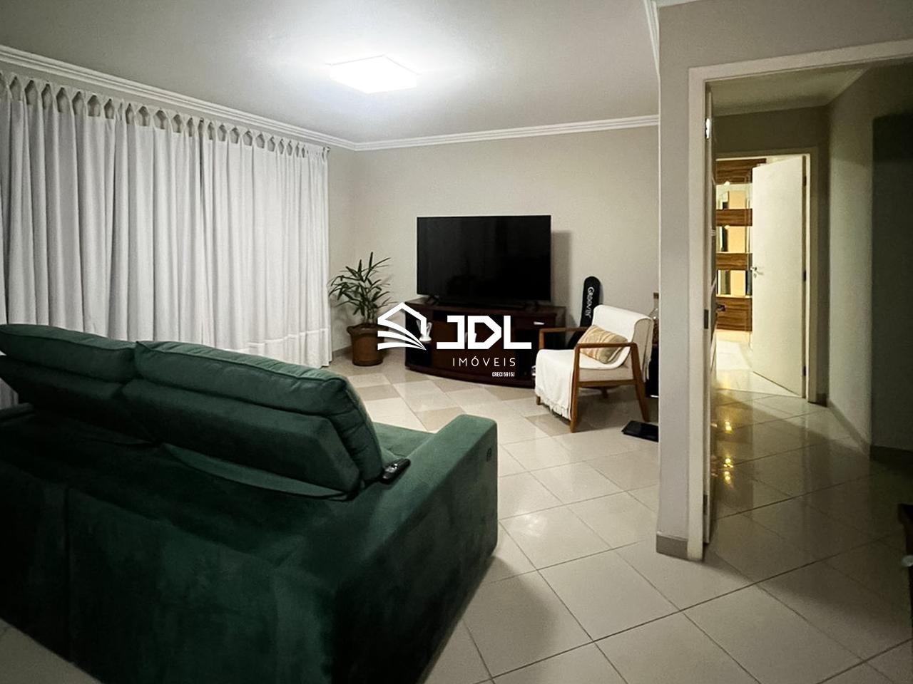 Apartamento à venda no bairro Velha: 