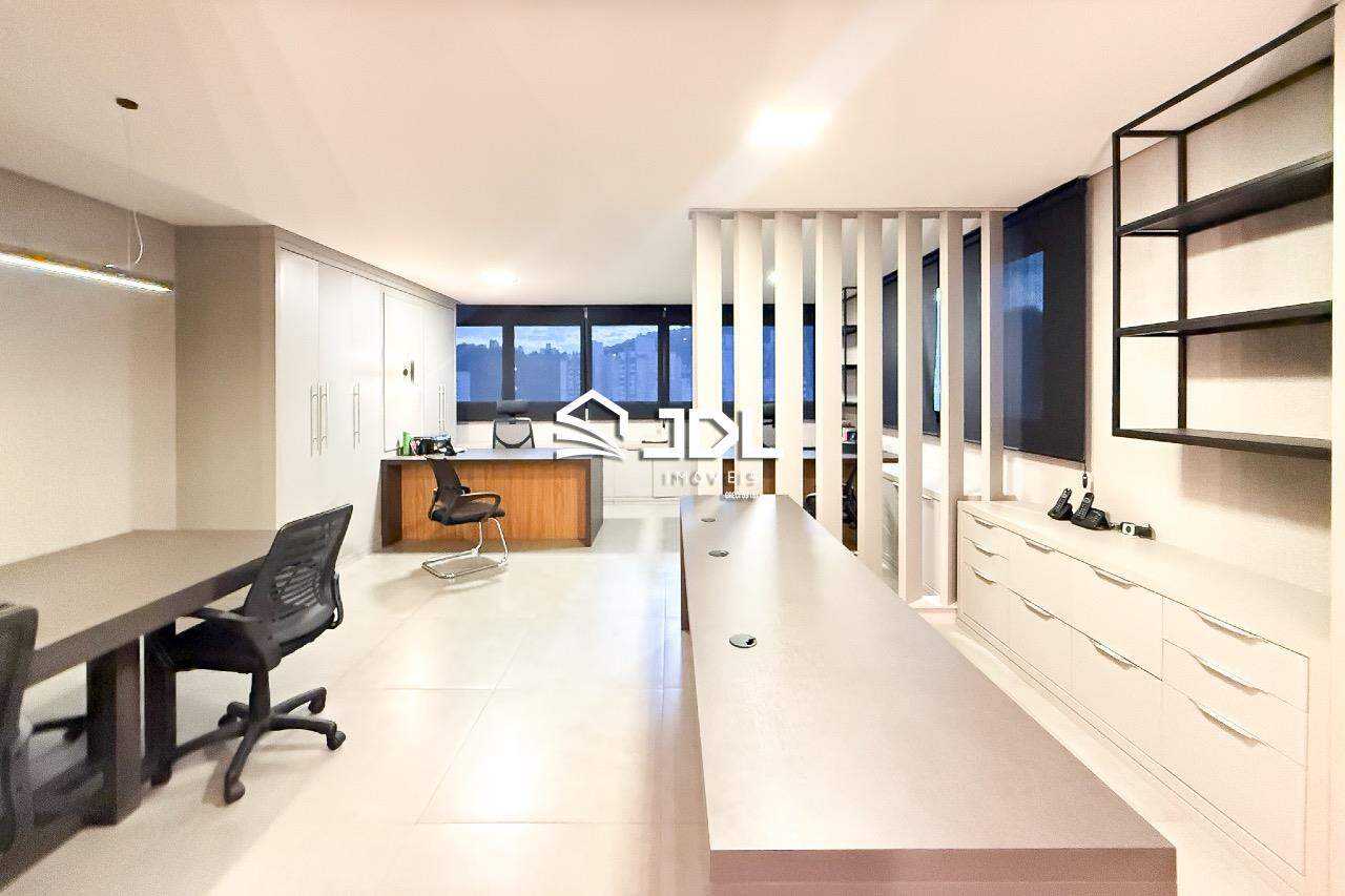 Sala à venda no bairro Itoupava Seca: 