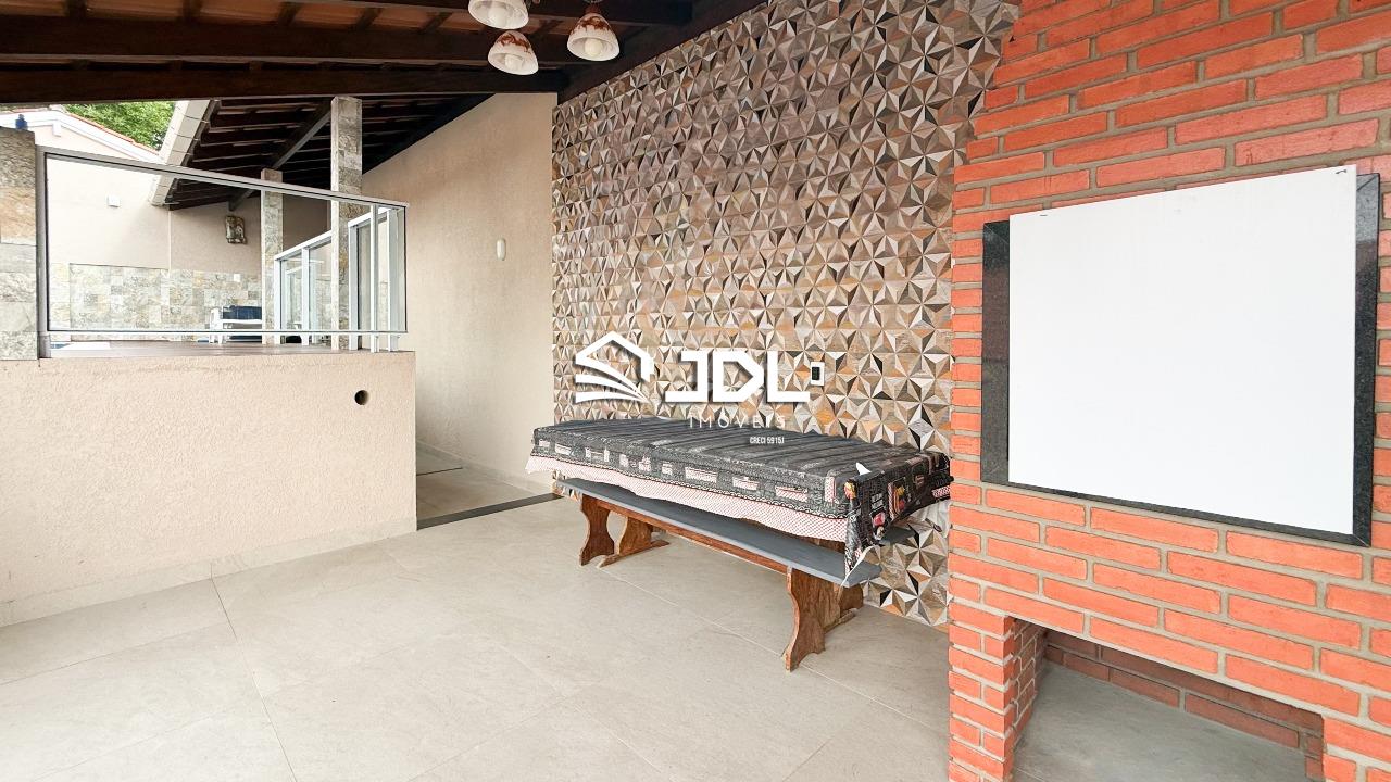 Casa à venda no bairro Velha: 