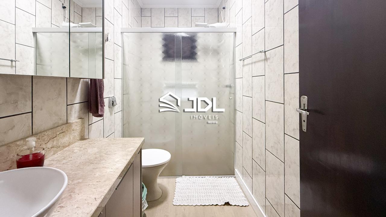 Casa à venda no bairro Velha: 