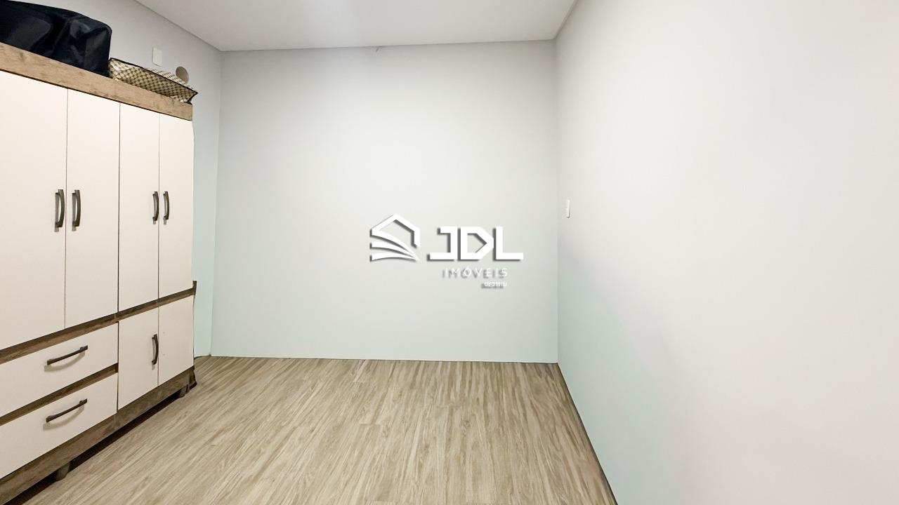 Casa à venda no bairro Velha: 