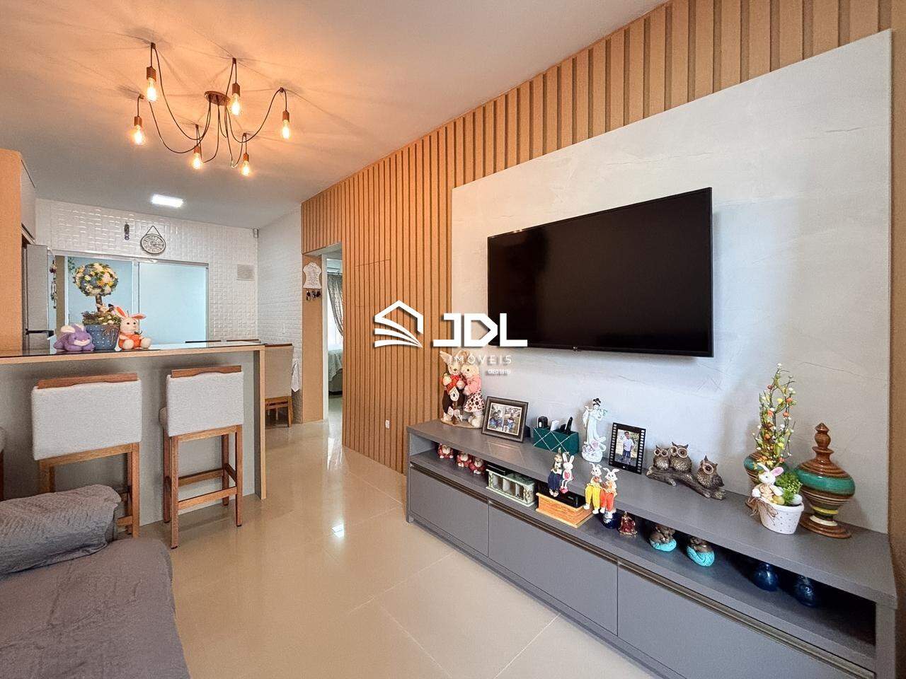 Casa à venda no bairro Velha: 