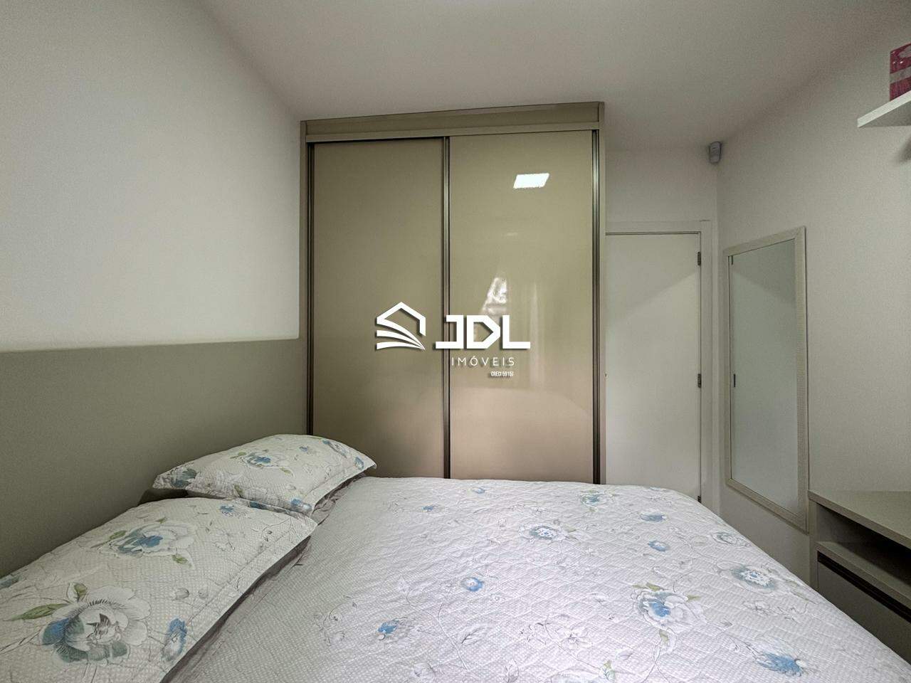 Casa à venda no bairro Velha: 