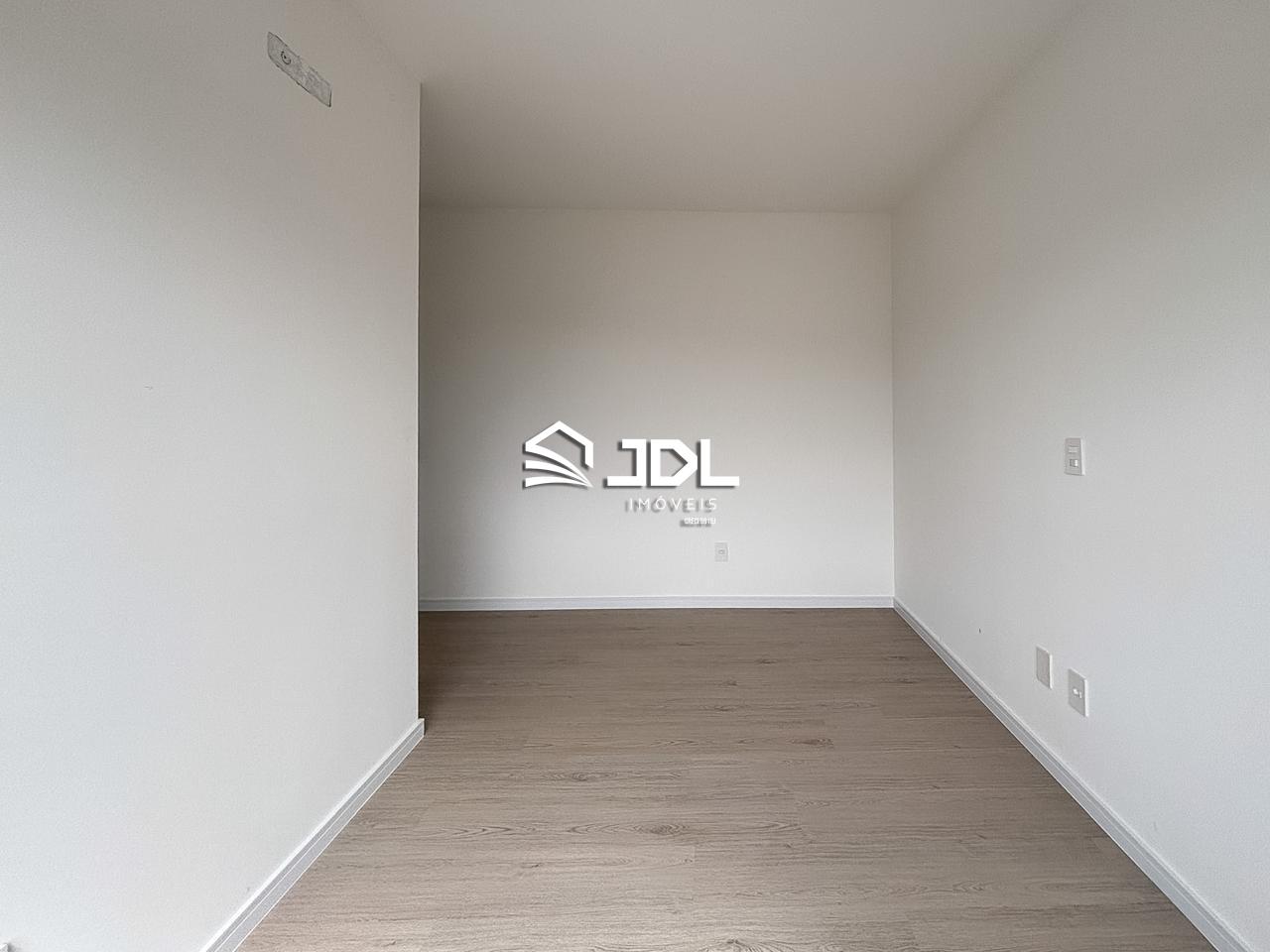 Apartamento à venda no bairro Velha: 