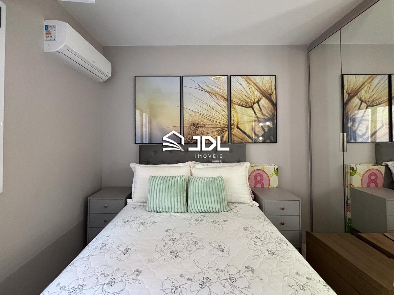 Apartamento à venda no bairro Vila Nova: 