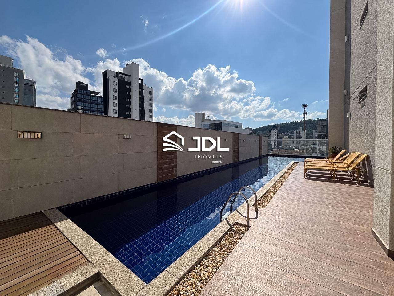 Apartamento à venda no bairro Vila Nova: 