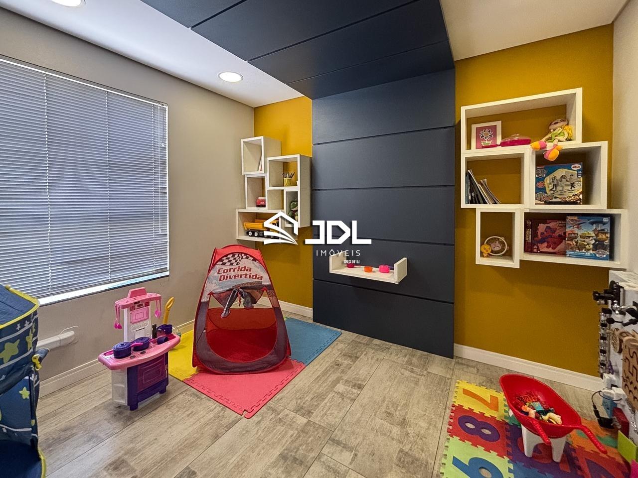Apartamento à venda no bairro Vila Nova: 
