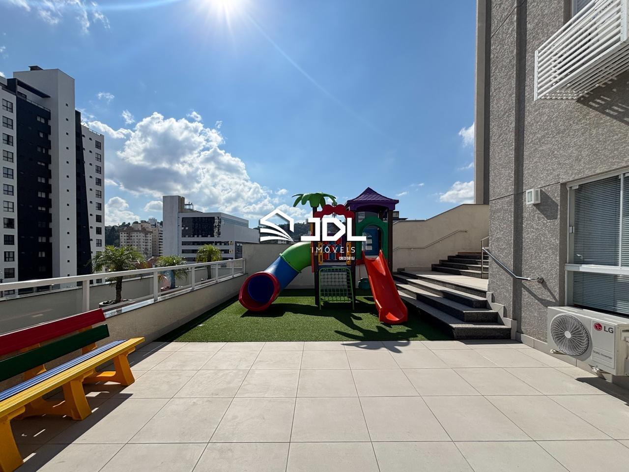 Apartamento à venda no bairro Vila Nova: 