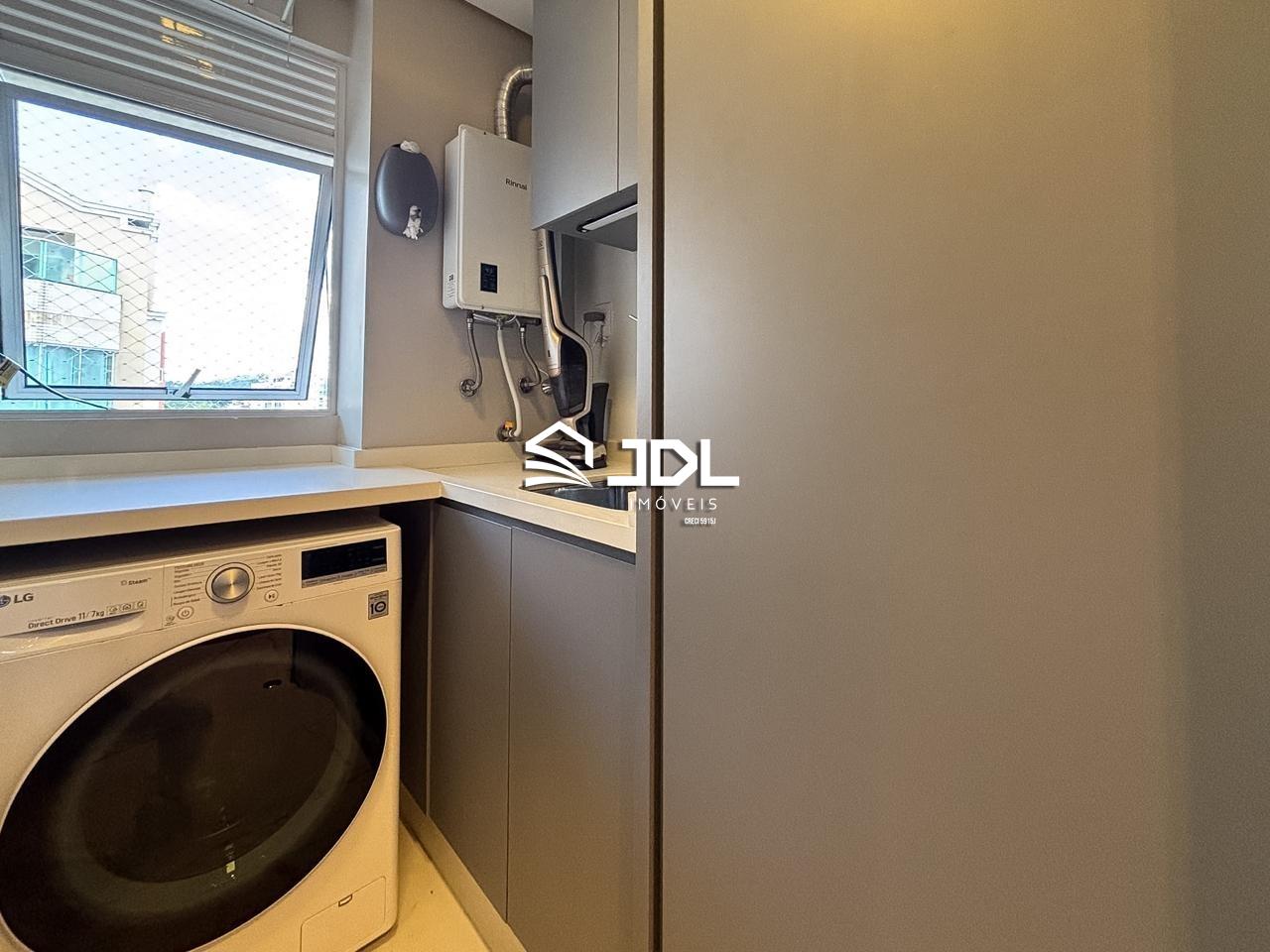 Apartamento à venda no bairro Vila Nova: 