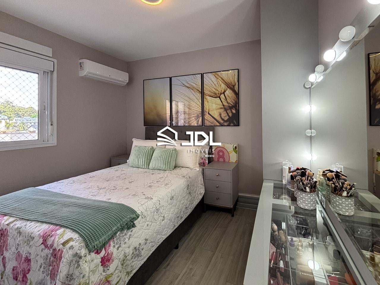 Apartamento à venda no bairro Vila Nova: 