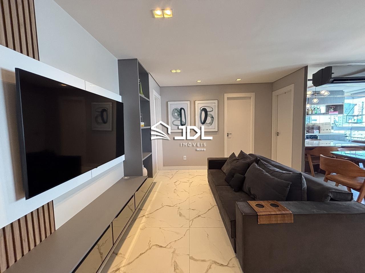 Apartamento à venda no bairro Vila Nova: 