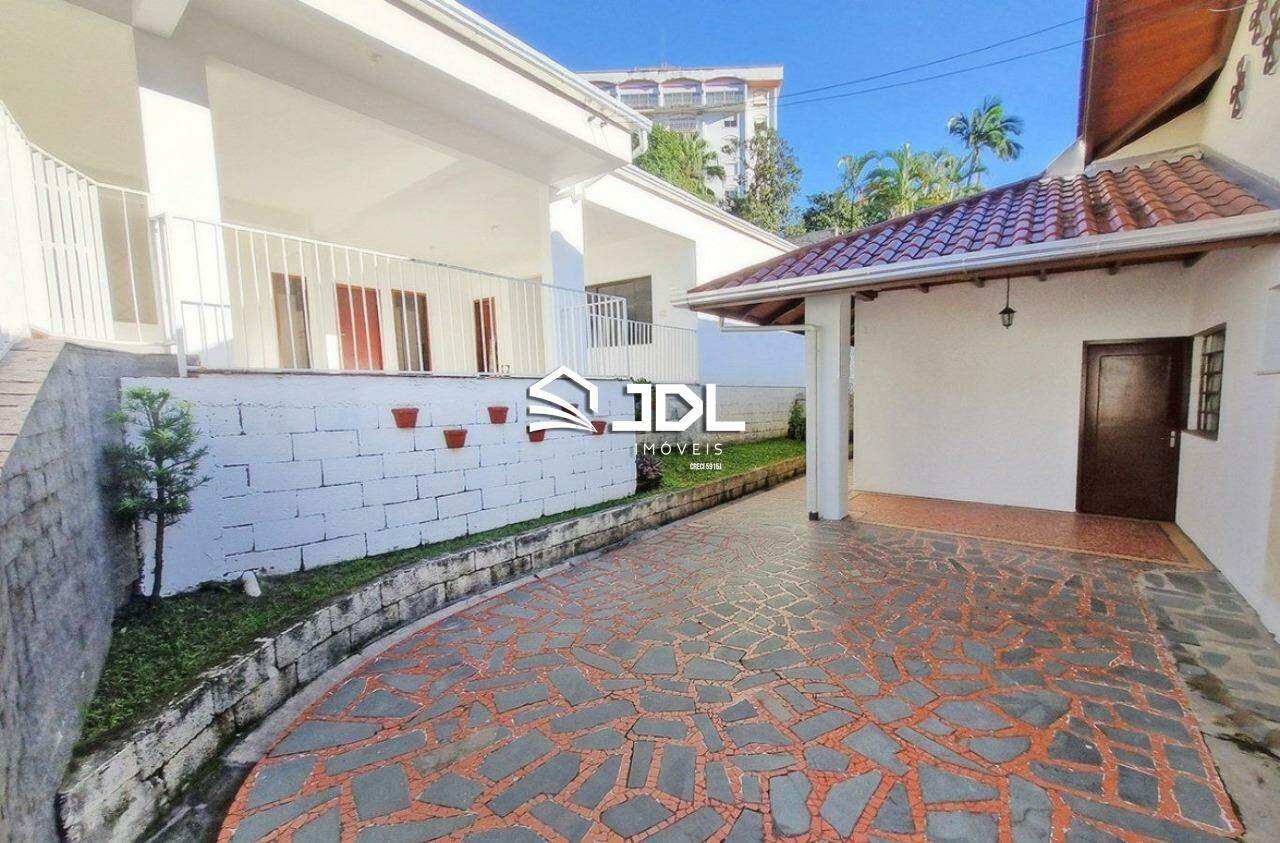 Casa à venda no bairro Garcia: