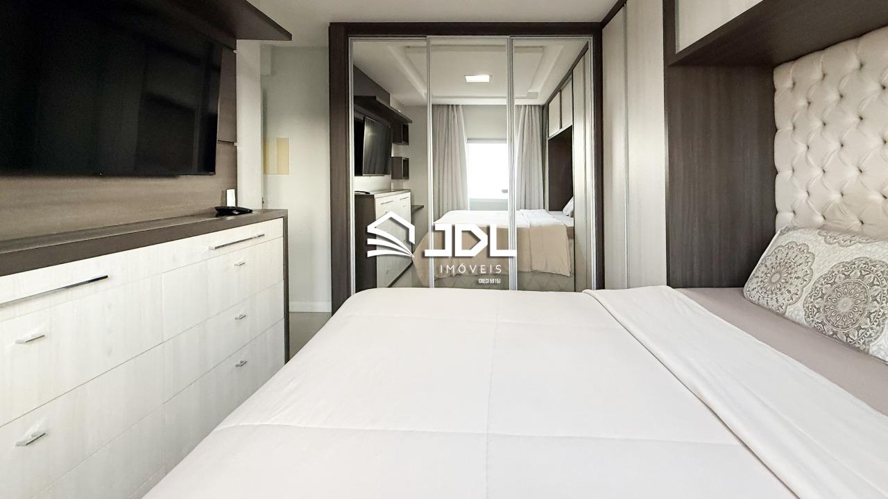 Apartamento à venda no bairro Velha: 