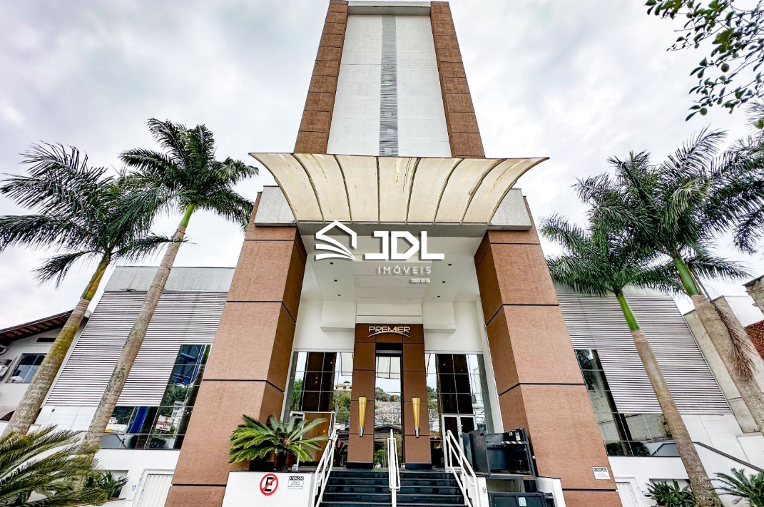 Apartamento à venda no bairro Centro: 