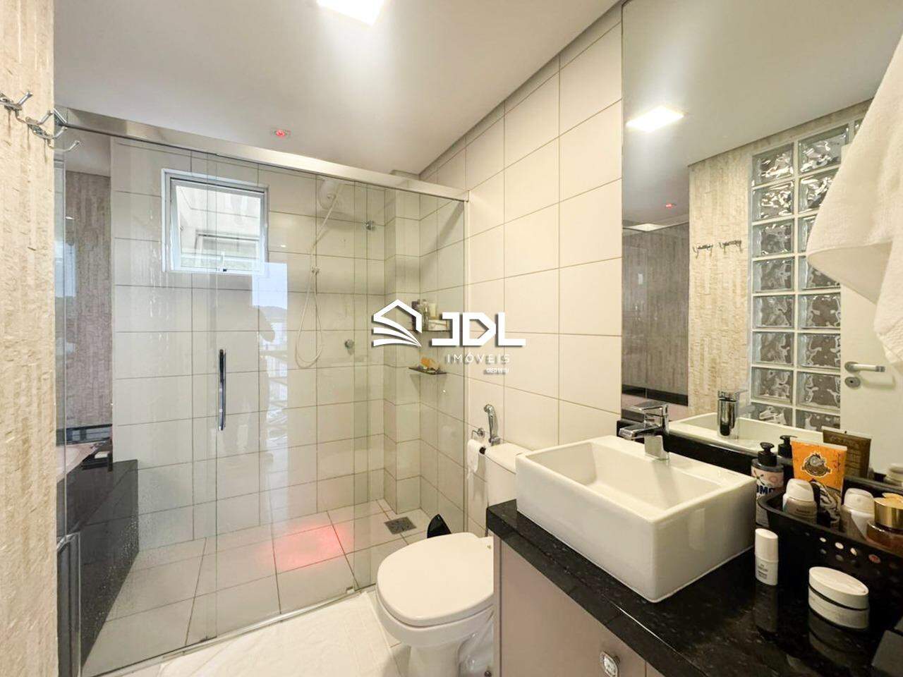 Apartamento à venda no bairro Centro: 