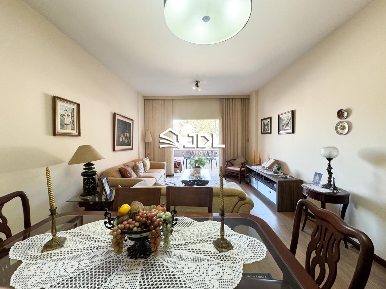 Apartamento à venda no bairro Centro: 