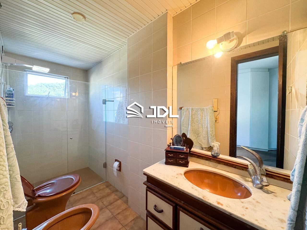 Apartamento à venda no bairro Centro: 