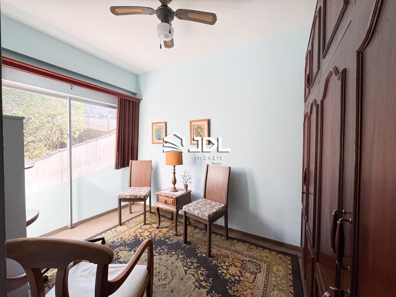 Apartamento à venda no bairro Centro: 