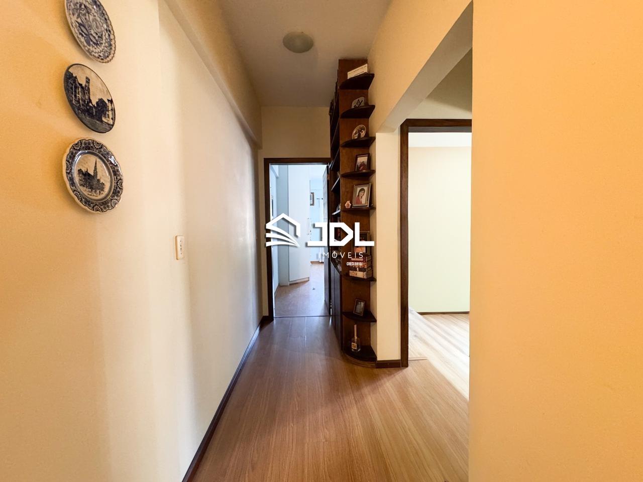 Apartamento à venda no bairro Centro: 