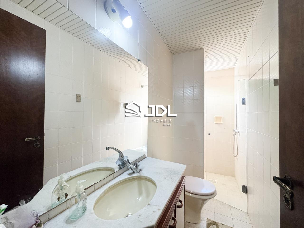 Apartamento à venda no bairro Centro: 