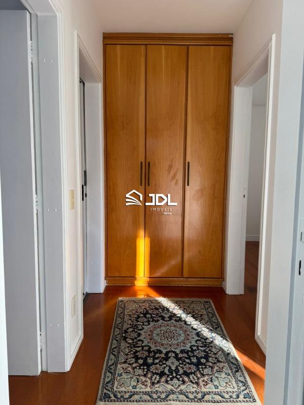 Apartamento à venda no bairro Velha: 